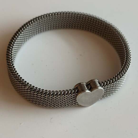 T&C Italy Jewelry - Tiffany. & Co Somerset Mesh Heart Bracelet Silver Charm Bracelet